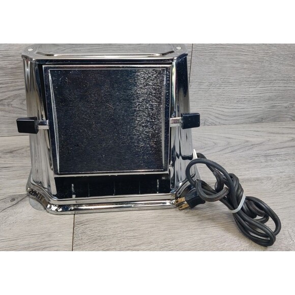 Vintage Toaster SON-CHIEF Series 680 Chrome 2 Slice Works Streamline MCM - Picture 2 of 13